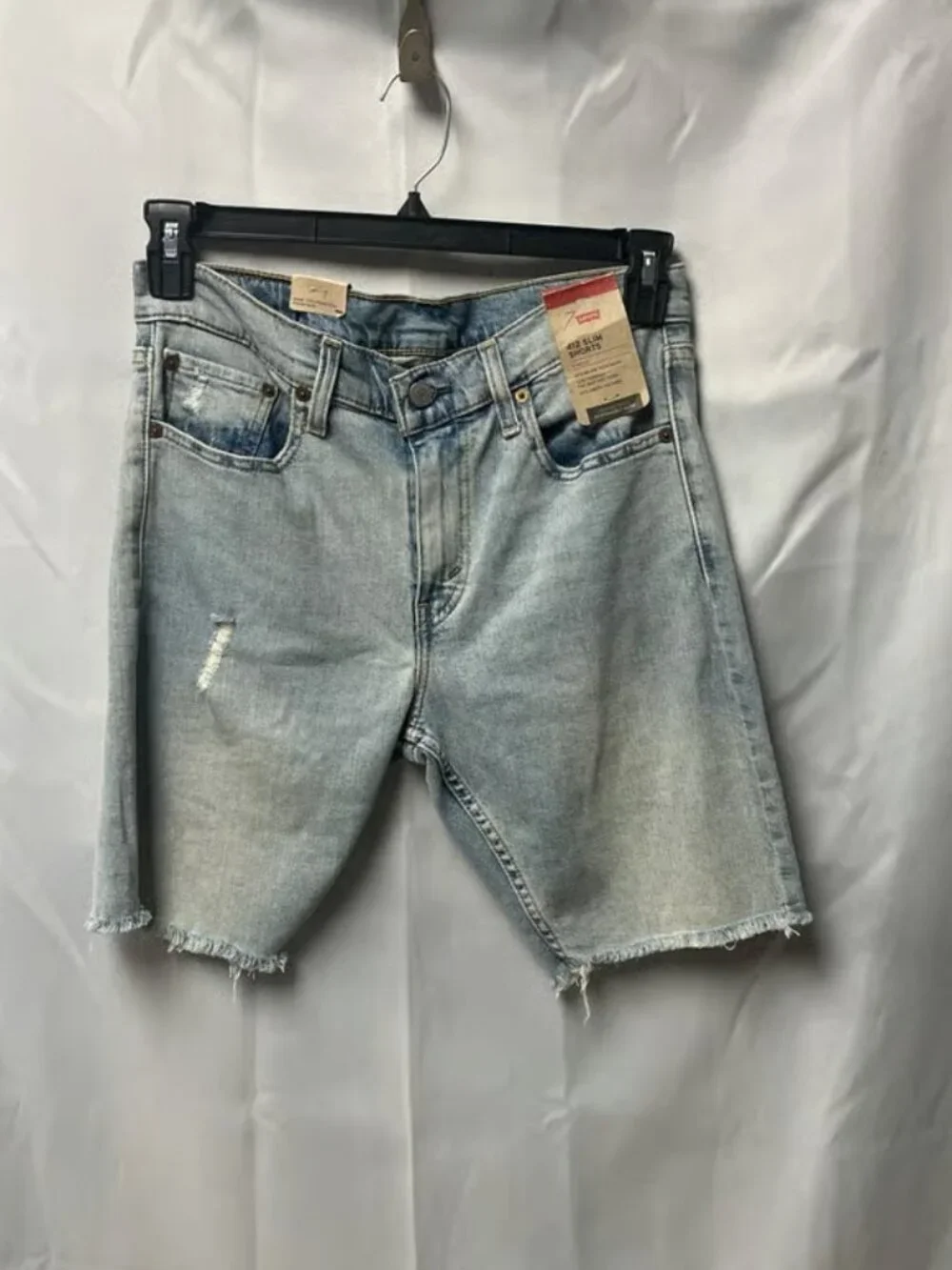 Levi’s Shorts Size 30 ORG $49.99 (TRack7)